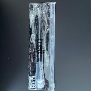 Melt Cosmetics 800 Highlight brush